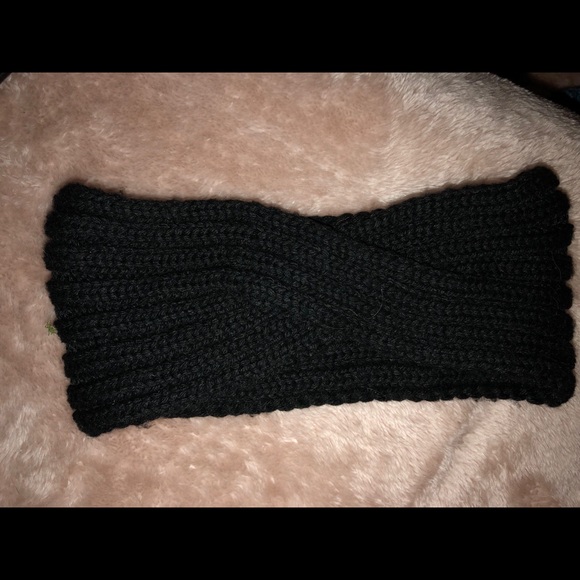 Ear Warmers - Picture 1 of 1